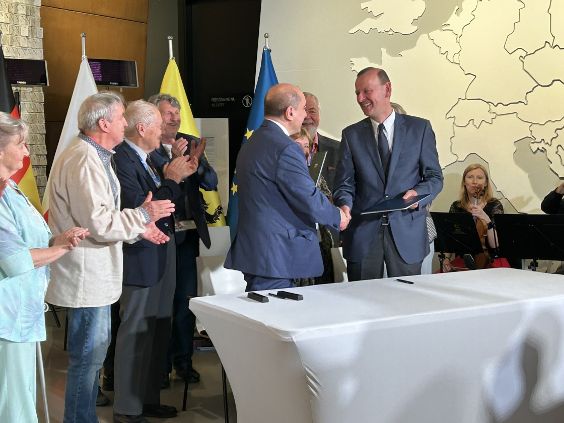 Unterzeichnung